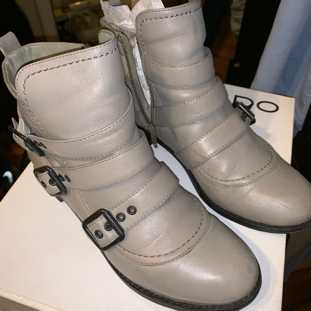 Aldo Booties - Picture 3 of 4